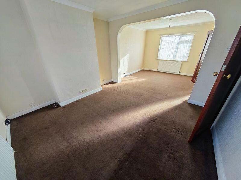 Raynton Drive, Hayes photo 2