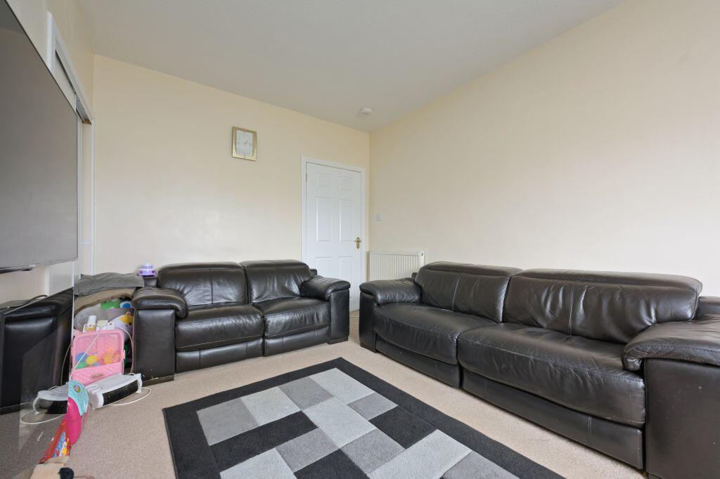 House in Dunfermline, St Leonards, Hospital Hill - View 4