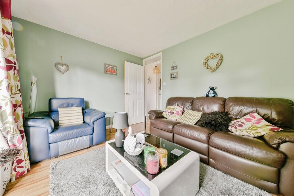 Apartment in Stevenage - View 5