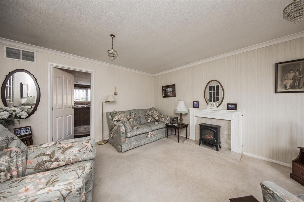House in Tonbridge and Malling, Red Hill, Wateringbury - View 3