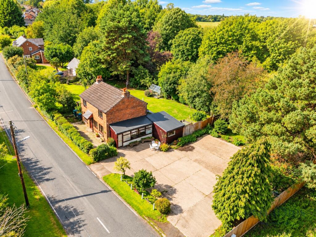 Main image of property: Guilden Sutton Lane, Guilden Sutton, Chester, Cheshire, CH3