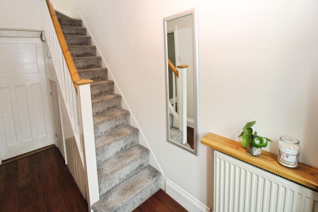 House in Hull - View 5