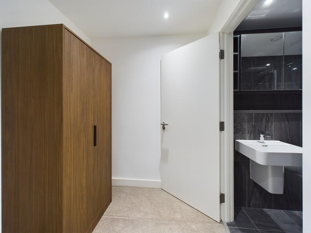 Chester Road, Manchester, Greater Manchester, M15 photo 3