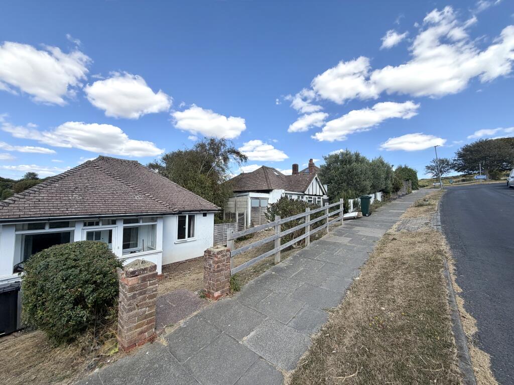Main image of property: Westfield Avenue, Saltdean BN2 8HU