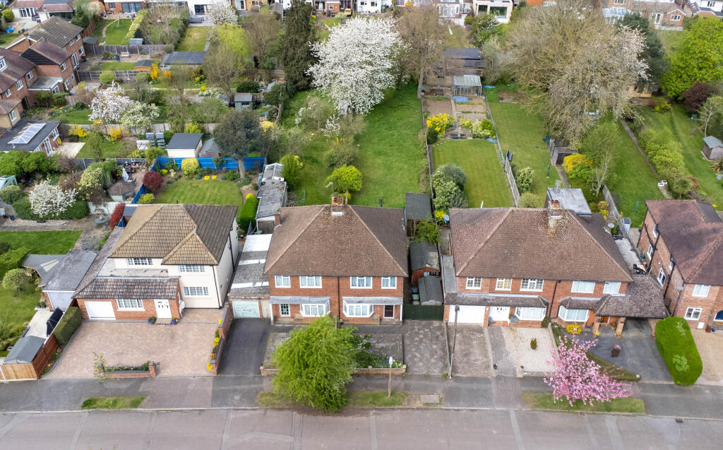 Additional image 17 of Pondfield Crescent, St Albans, AL4