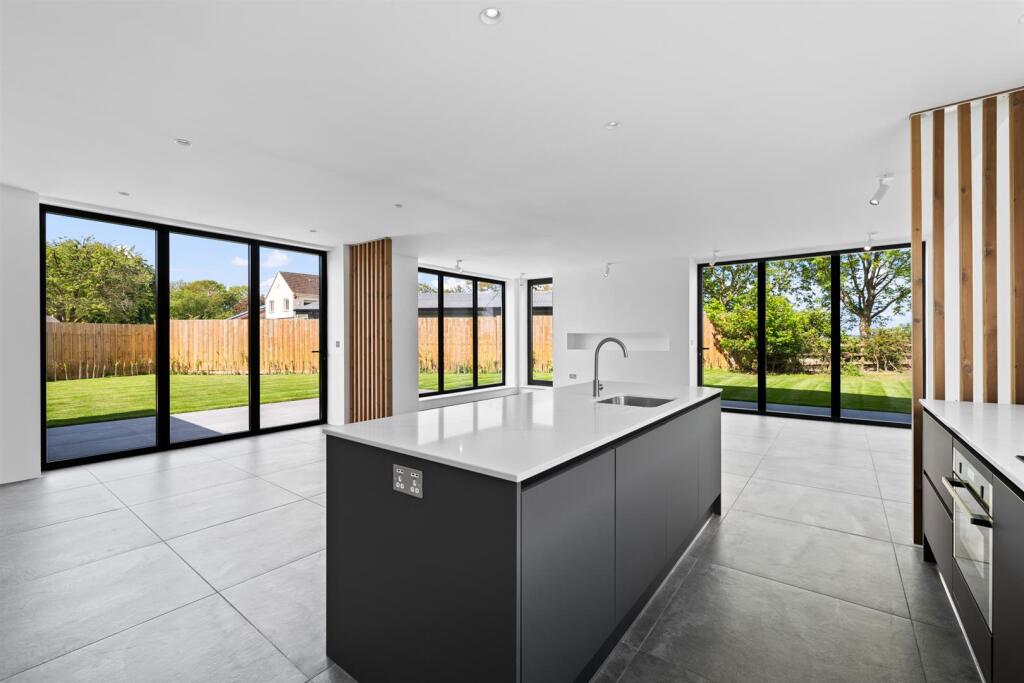 6B Kirk Hill, East Bridgford - View 2