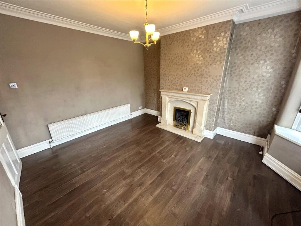 Kings Road, Ashton-under-Lyne, Greater Manchester, OL6 photo 3