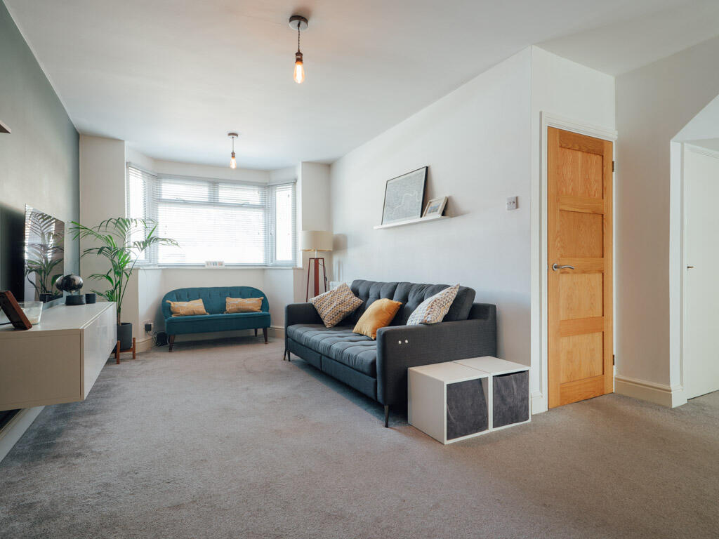 Prestwich Avenue, Worcester, Worcestershire. - View 6