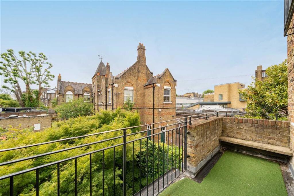 Apartment in London, Primrose Hill, Chalk Farm - View 4