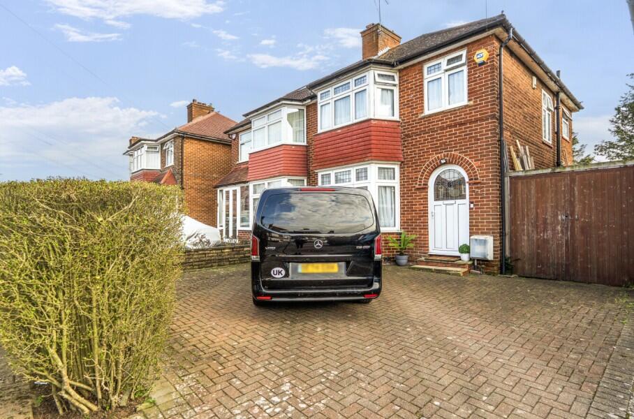 Main image of property: Girton Avenue, Kingsbury, NW9 9UD