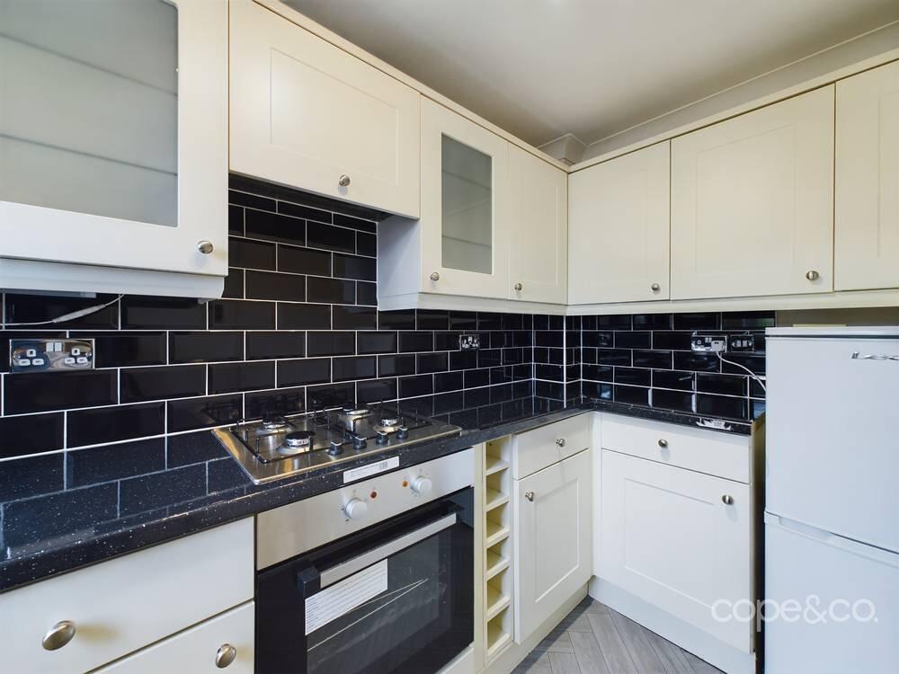 House in Amber Valley, Swanwick - View 4