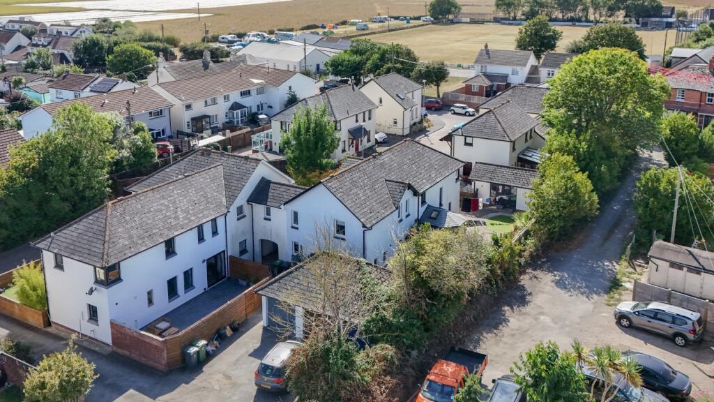 House in Exeter