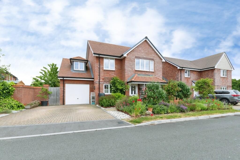 Main image of property: Caspars Way, FORDINGBRIDGE, Hampshire, SP6