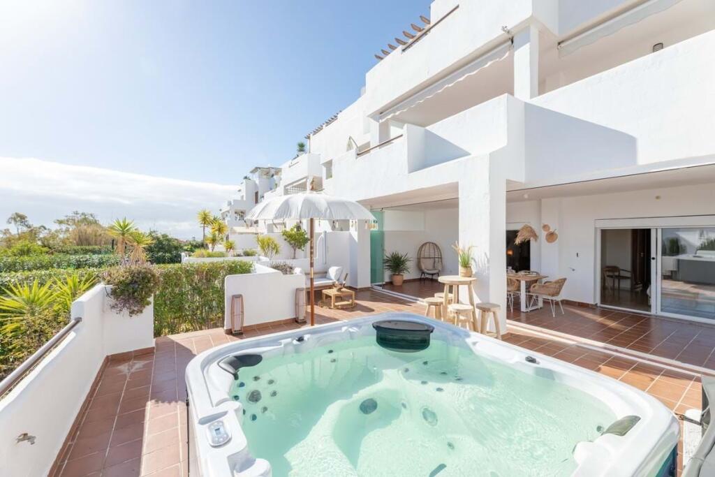 Main image of property: Andalucia, Malaga, Estepona