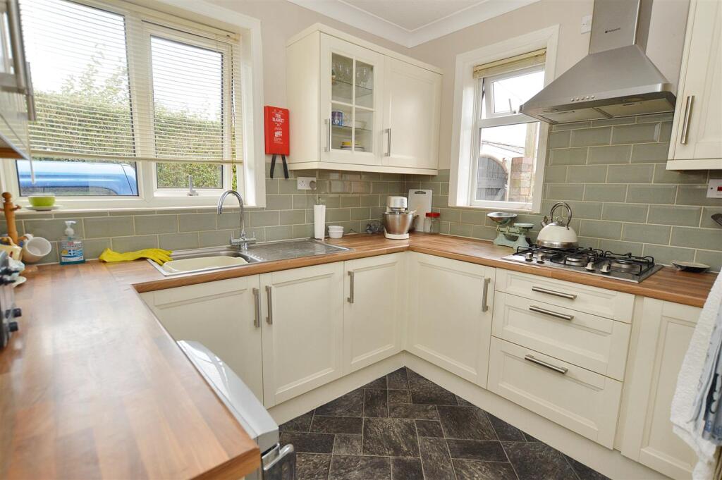 Roughton Road, Cromer, Norfolk photo 2