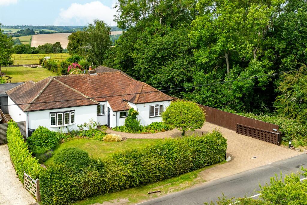 Main image of property: Chinnor Road, Bledlow Ridge, High Wycombe, Buckinghamshire, HP14