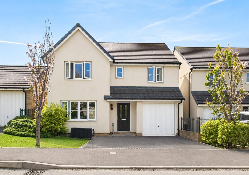 Main image of property: Curlew Road, Bude, Cornwall