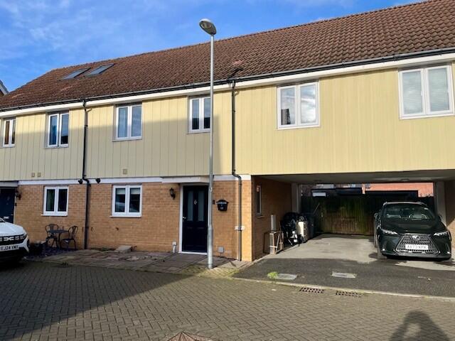 Main image of property: 11 Redwing Close, Stanway, Colchester, Essex CO3 8AL