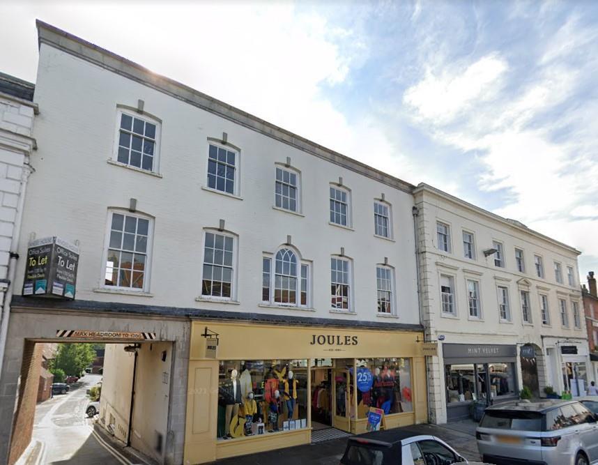 Main image of property: First And Second Floor, 8 - 9 High Street, Marlborough