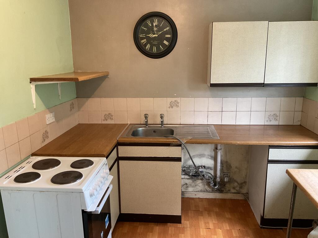 Apartment in Derby - View 4