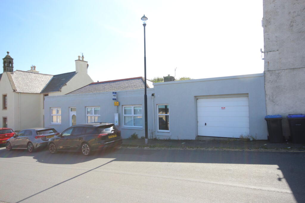 House in Aberdeen - View 2