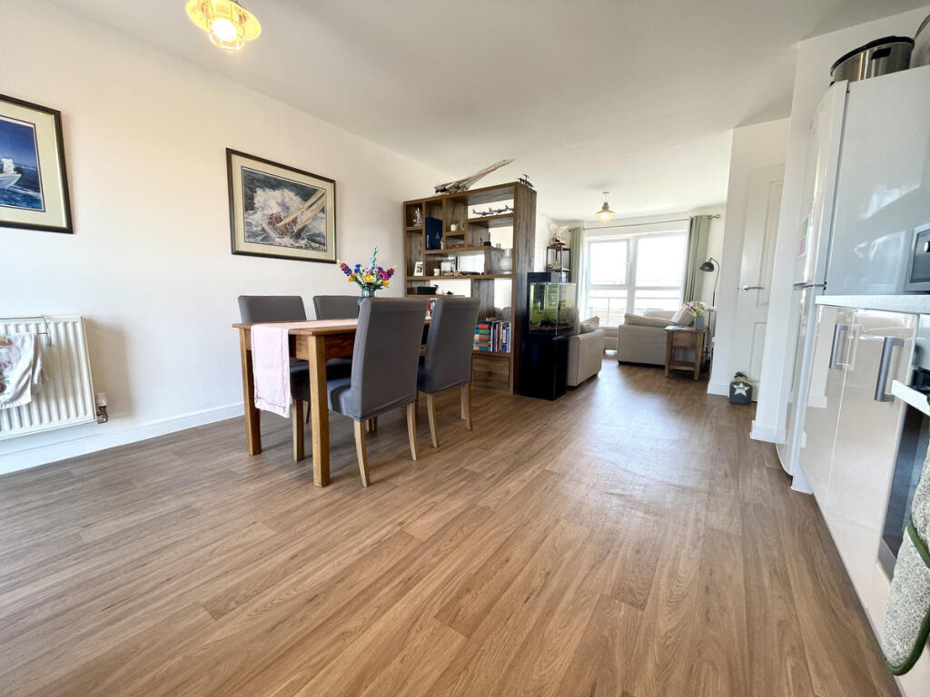 Apartment in Bristol - View 5