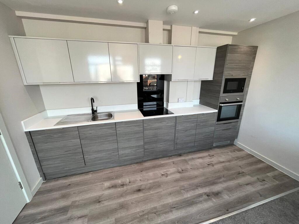 Main image of property: Bond Street, Hull, HU1