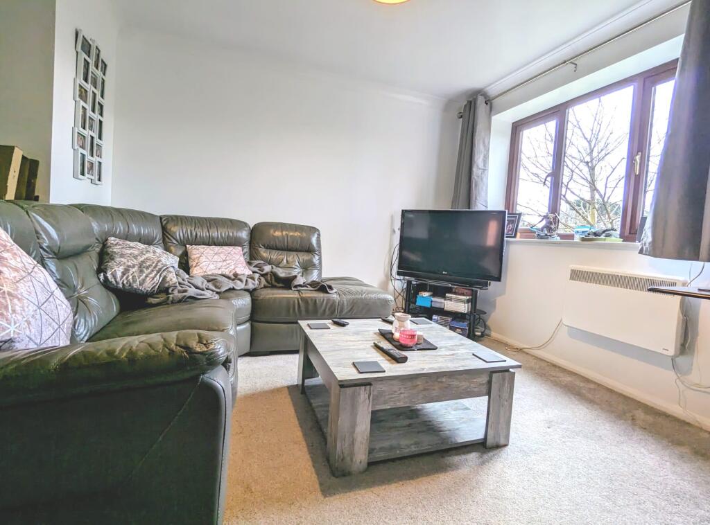 Apartment in Ipswich, Suffolk - View 2