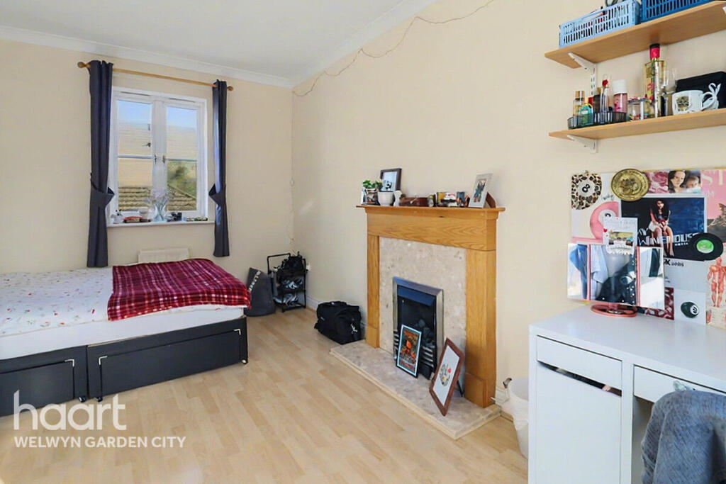 Additional image 9 of Fillingham Way, Hatfield