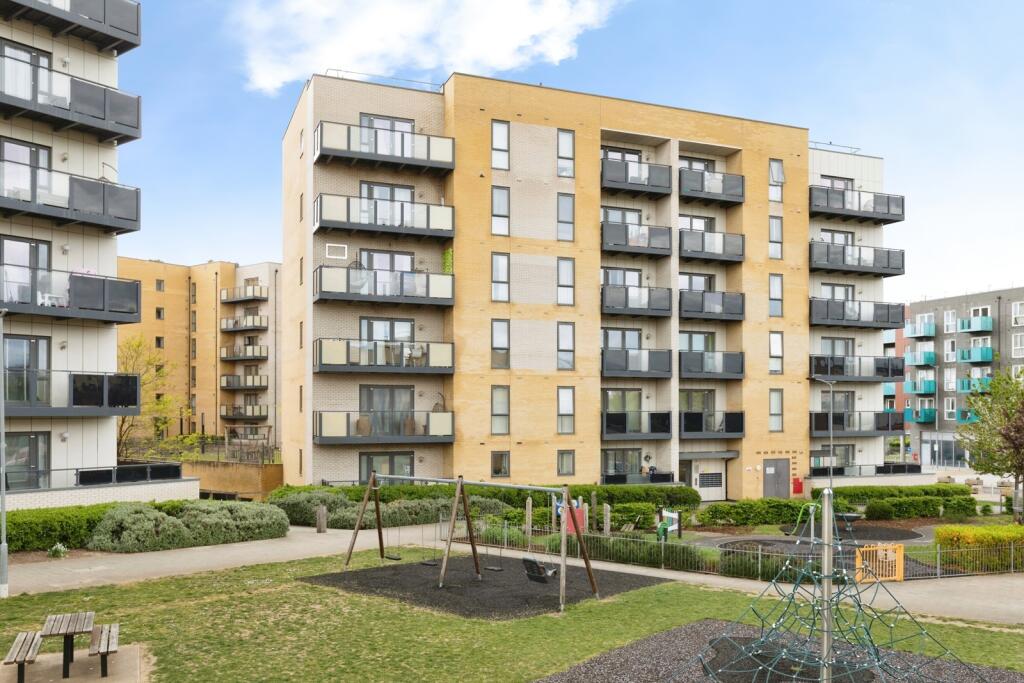 3-bed flat on Handley Page Road, BARKING, Essex, IG11, £325,000