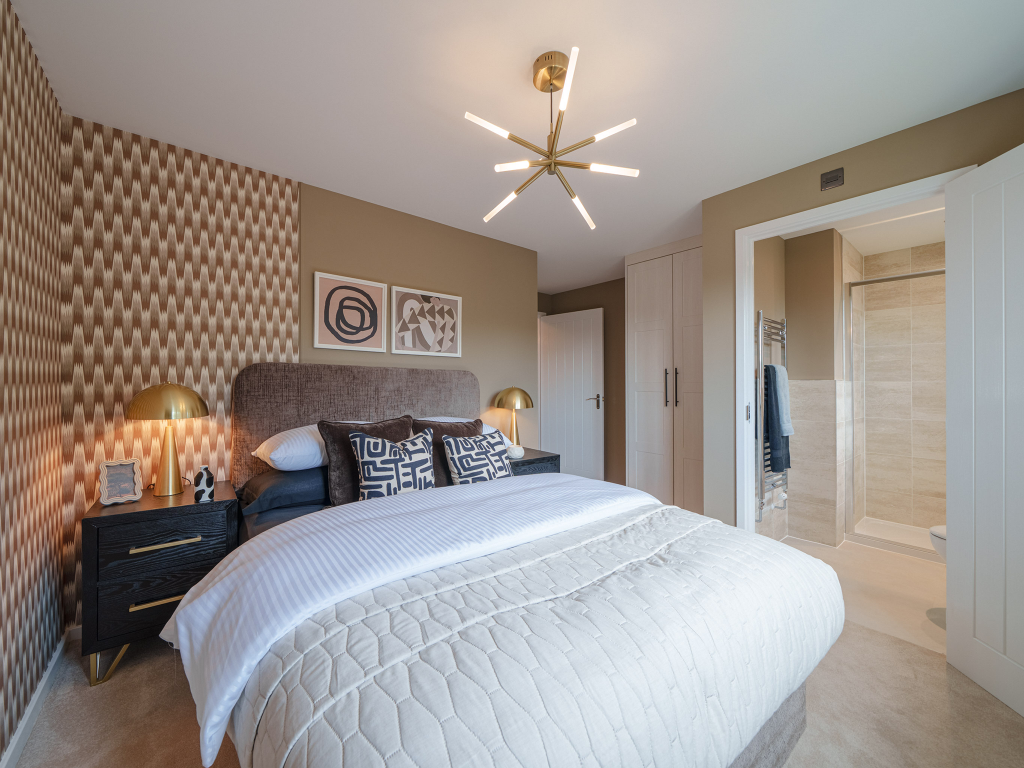 House in Bristol, Cribbs Triangle, Almondsbury - More