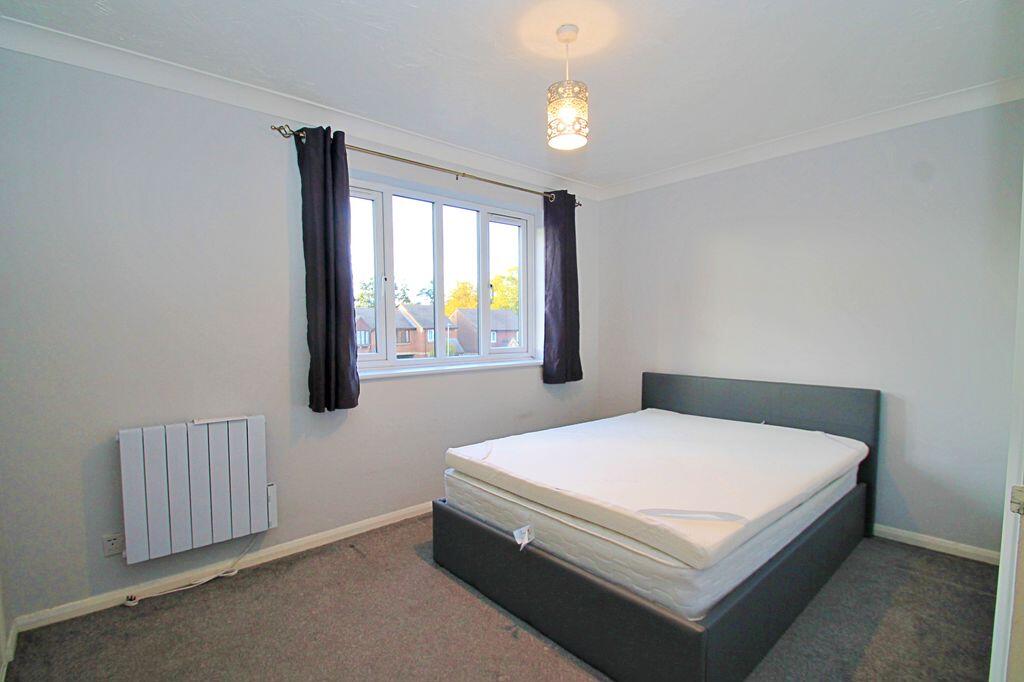 Apartment in Winkfield, Bracknell Forest - More
