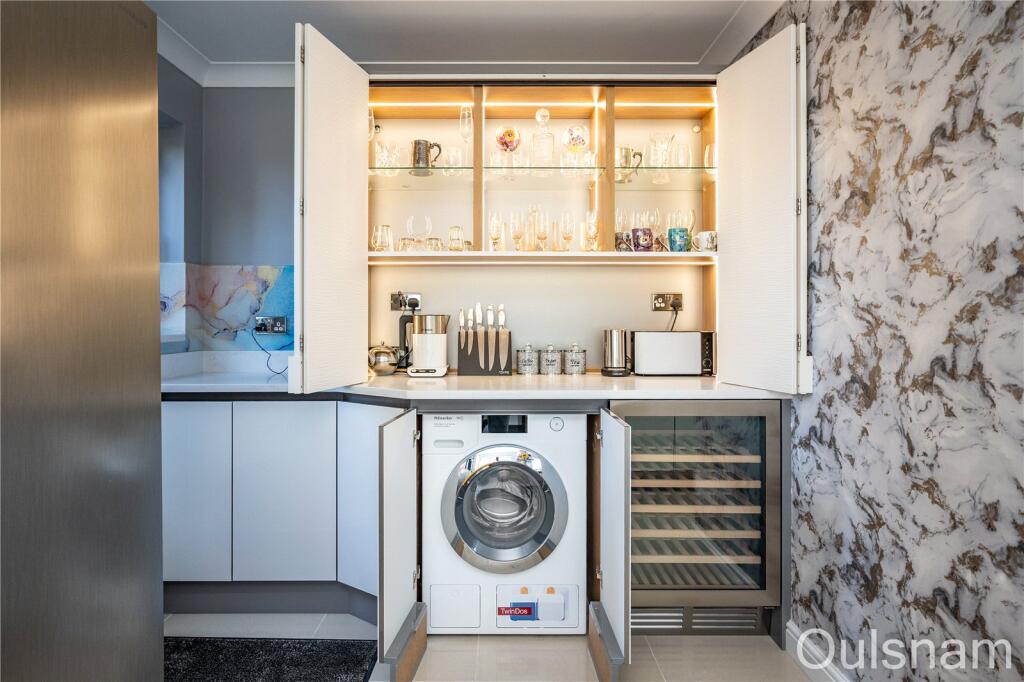 Additional image 9 of Four Oaks Drive, Marlbrook, Bromsgrove, Worcestershire, B61