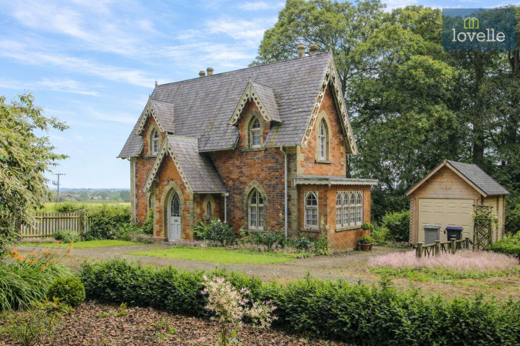Main image of property: Kenwick, Louth, LN11