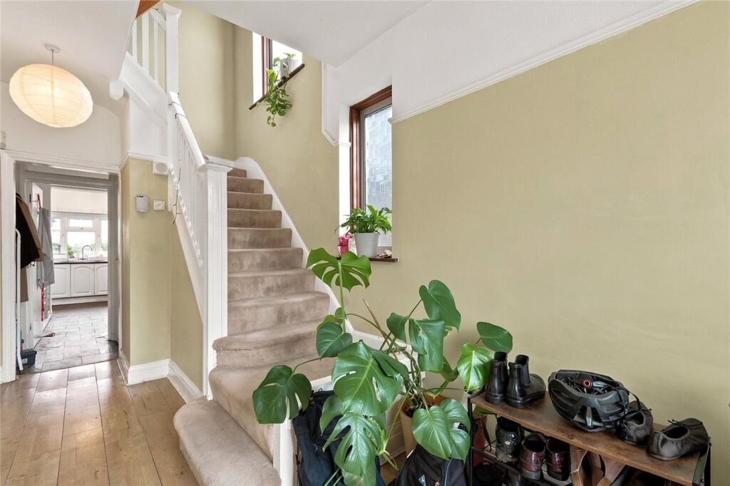 Main image of property: Dovedale Road, East Dulwich, London, SE22