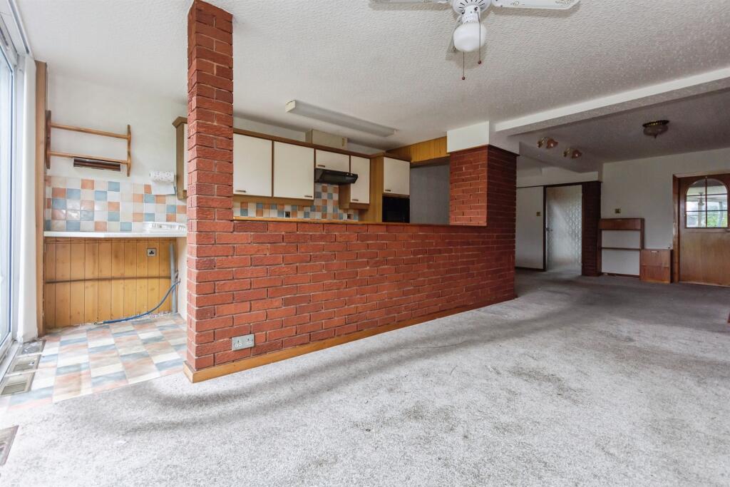 House in Birmingham, Warstock - View 5