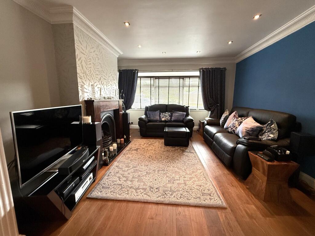 House in Durham - View 4