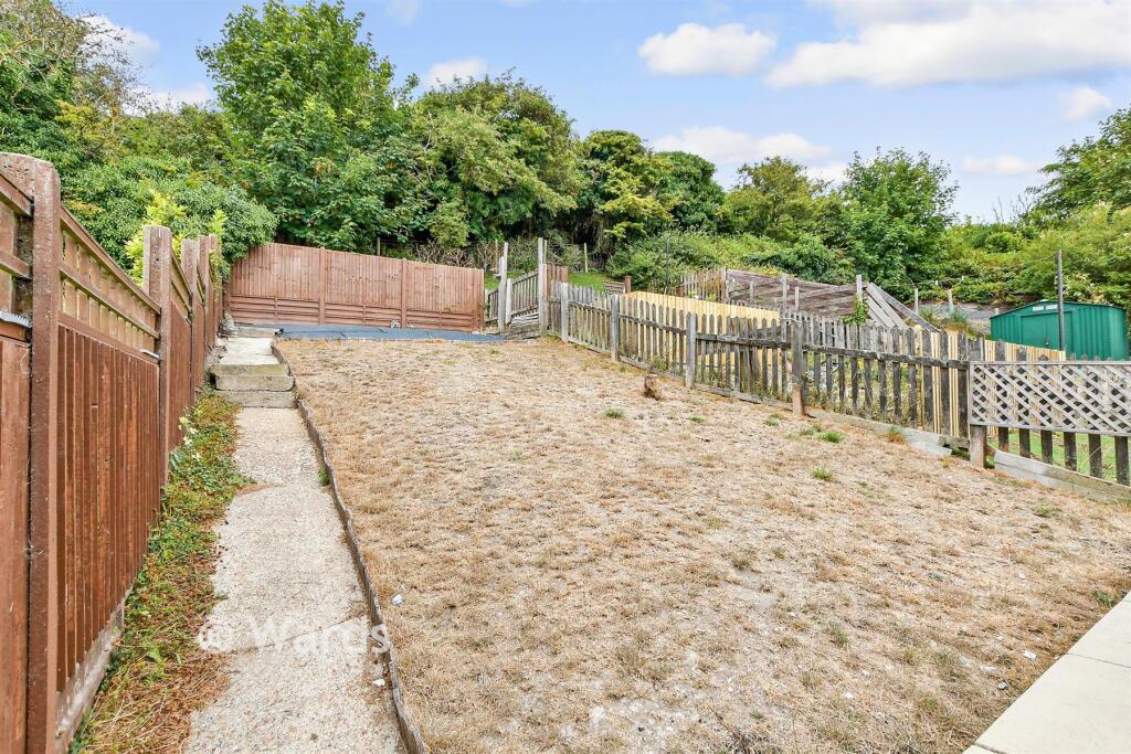 House in Dover - View 5