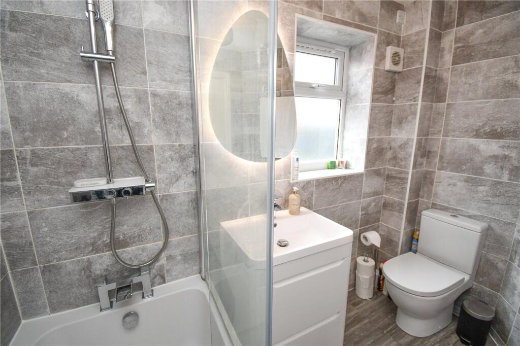 Mulberry Close, Elton, Chester photo 3