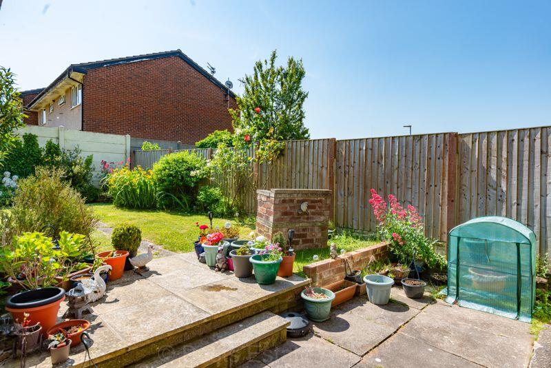 Larch Road, Runcorn photo 4