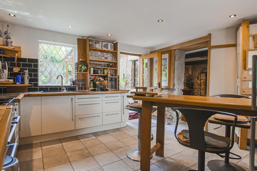 Additional image 25 of Skipton Old Road, Foulridge