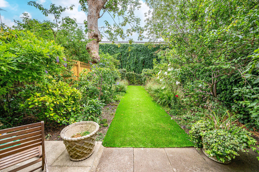 Property photo 8