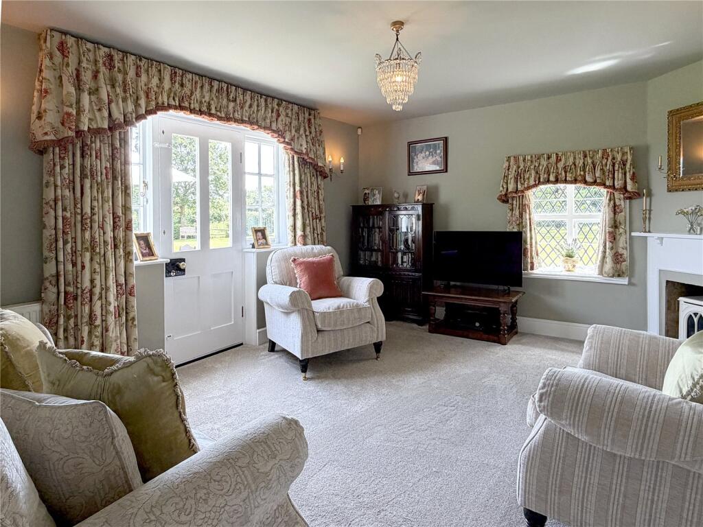 House in Guildford - View 4