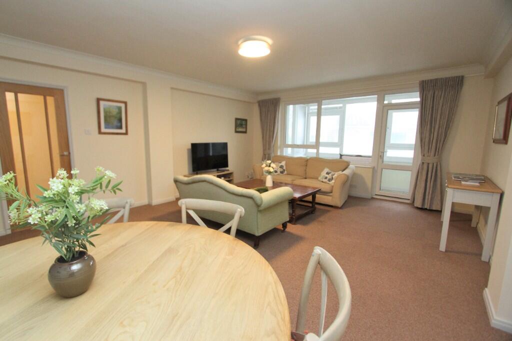 Compton Place Road, Eastbourne photo 5