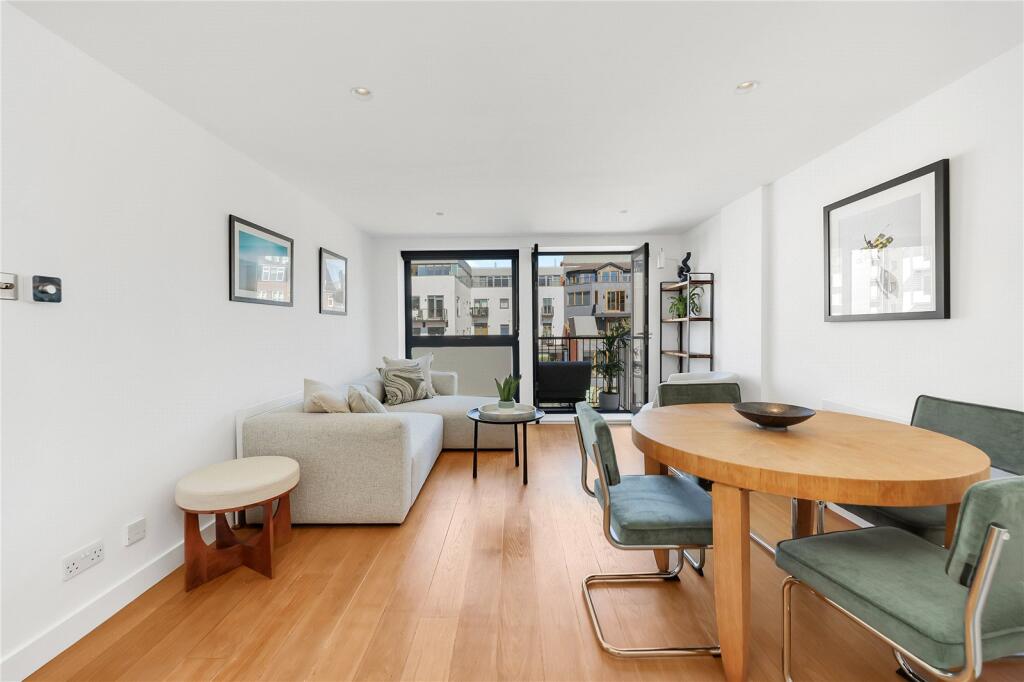 Main image of property: Thackery Court, EC1M
