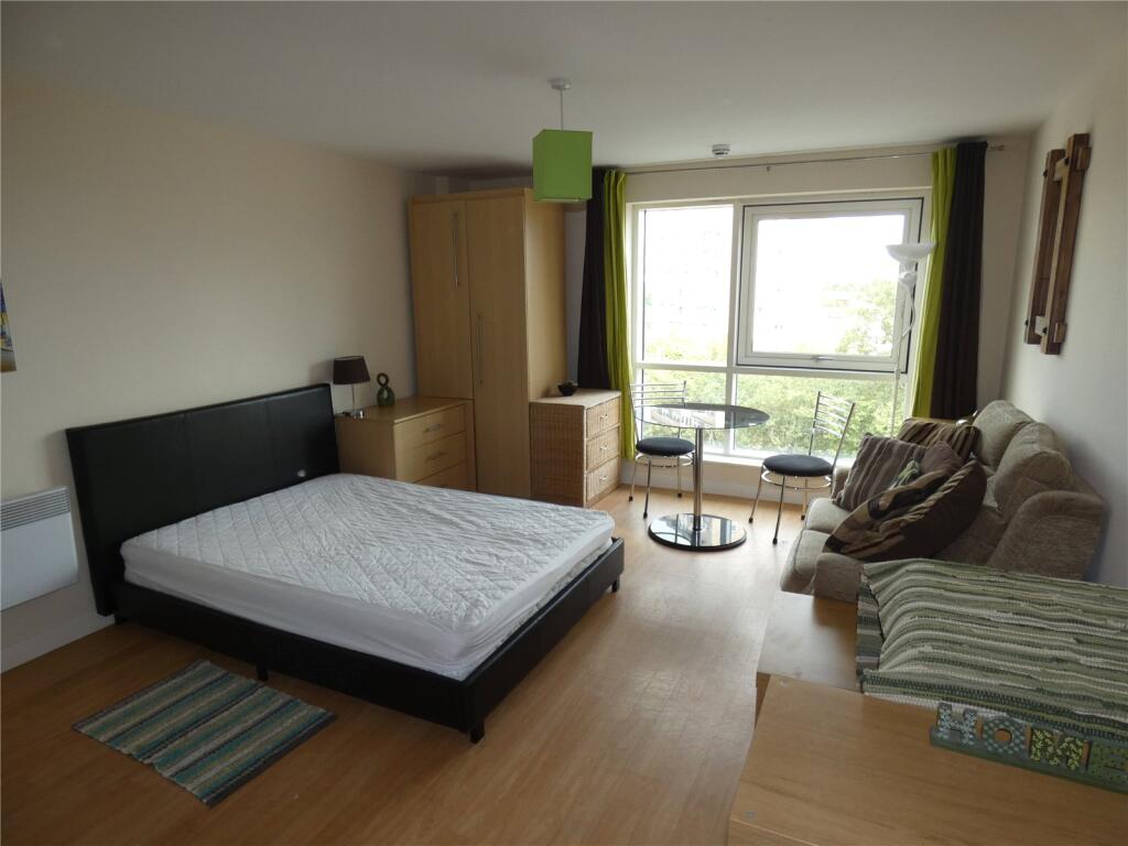 Apartment in Portsmouth, Gunwharf Quays, Portsea - View 3