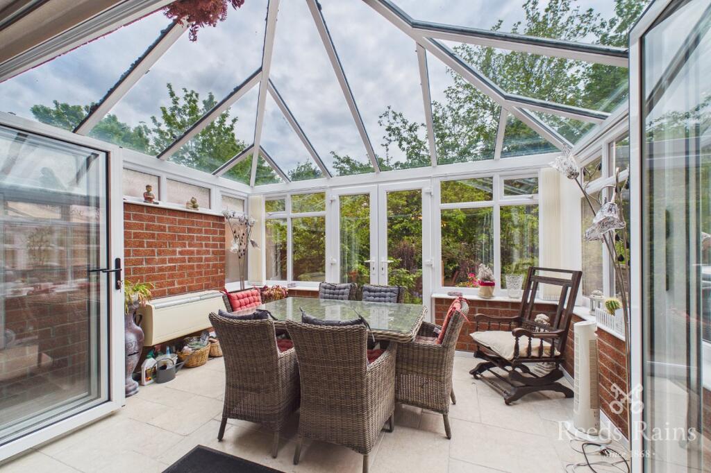 Clough Fold Road, Hyde, Greater Manchester, SK14 photo 4