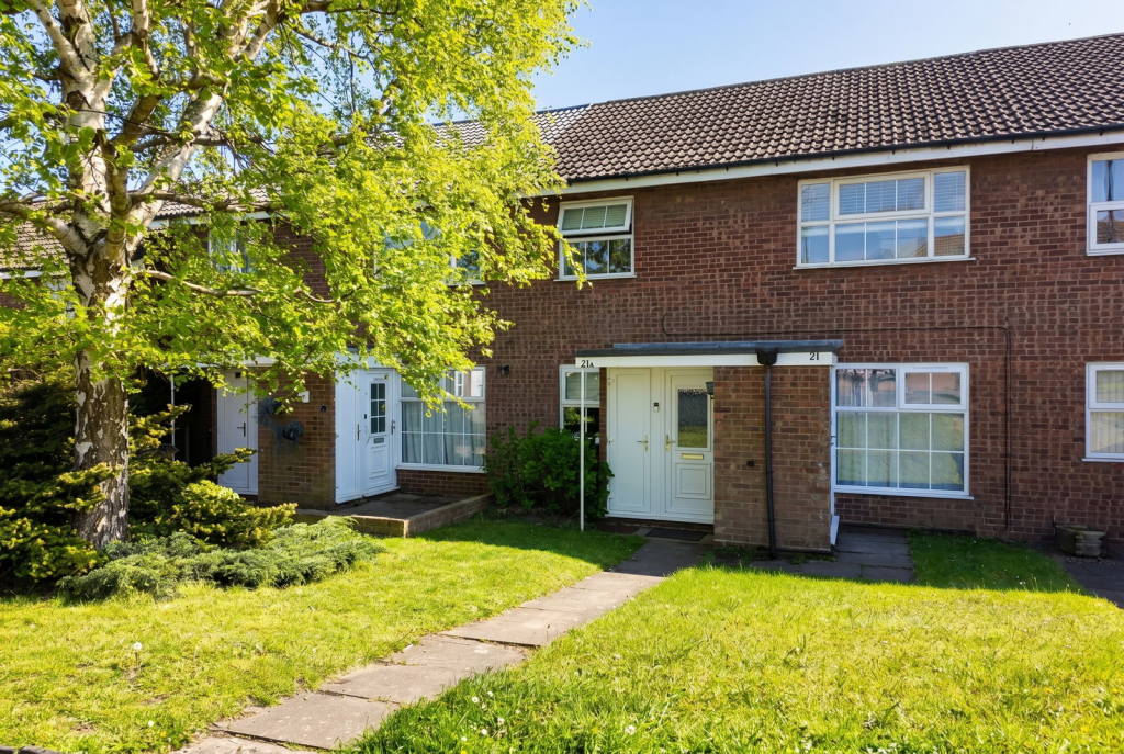 Main image of property: High Street, Shirley