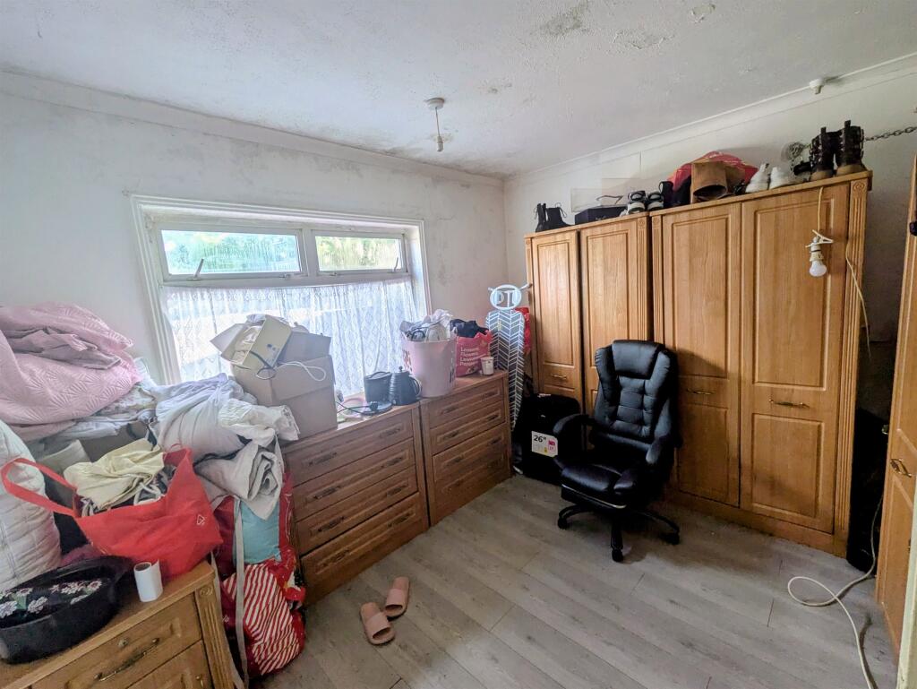 Bromley Drive, Cardiff photo 2