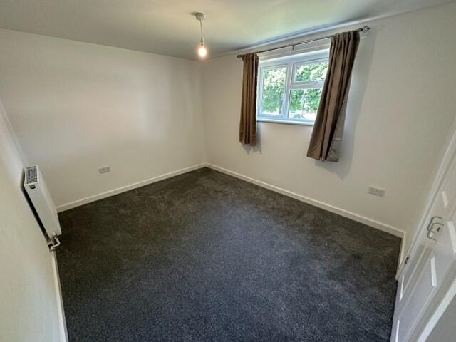 Apartment in Salisbury - View 4